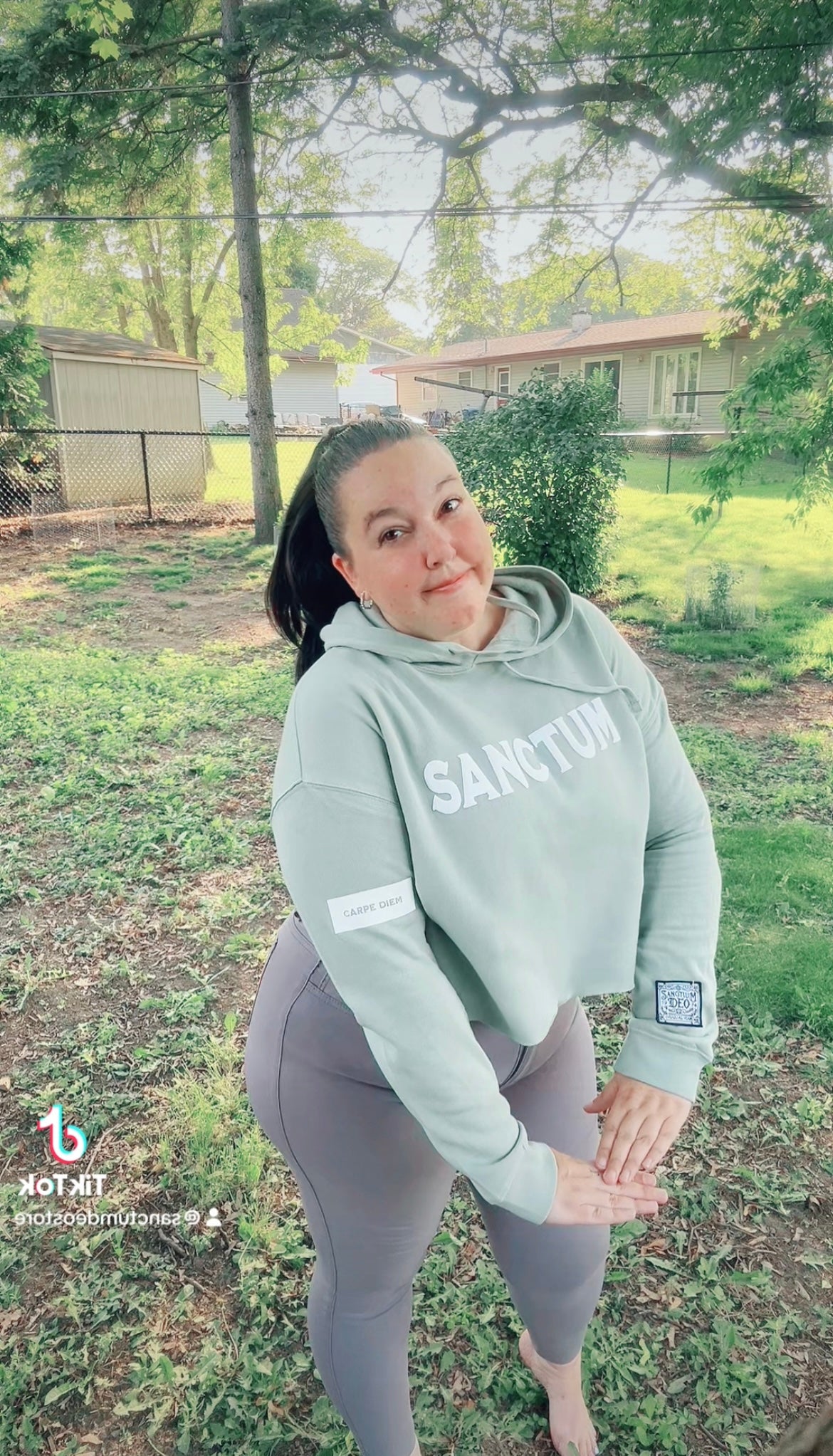 Carpe Diem - Crop Top Hoodie